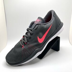 Nike Training Sneakers – Women’s 10W (Wide)